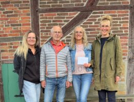 UWG Wettringen besucht HeimatHouse Concerts und übergibt Spende