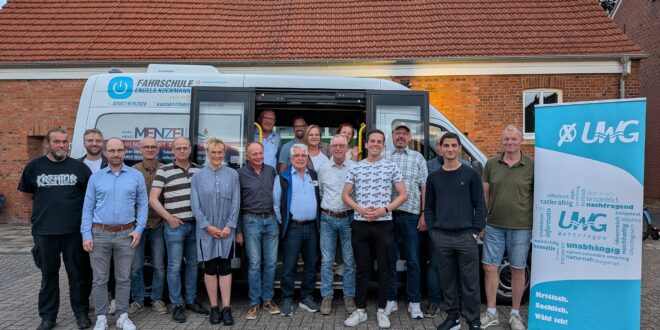 Spende für den Bürgerbus und Haus Hanna